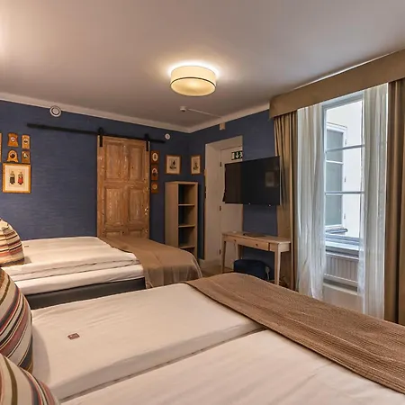 Lady Hamilton Hotel 4*