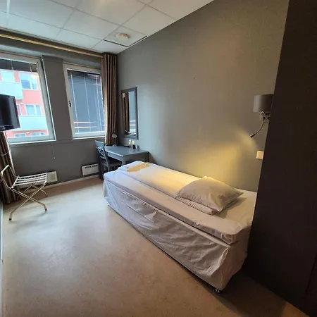 Expo Hotel