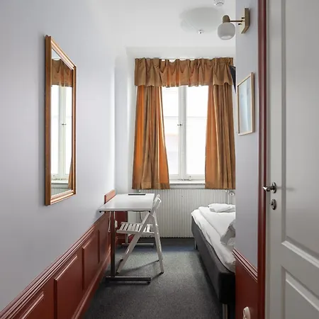 Skeppsbron Hotel 3*