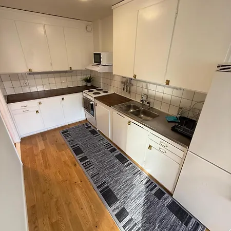 Spacious Near The Subway * Stockholm