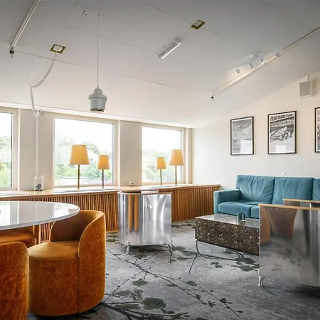 Hotel Western Sthlm Bromma 4*