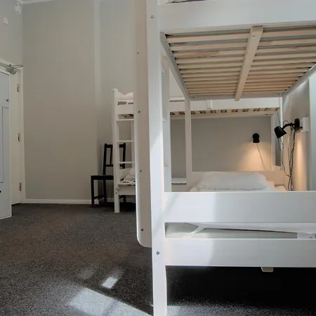 Hostel Grad And