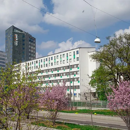 Apartdirect Hammarby Sjostad Ii 3*