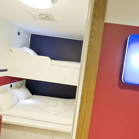 Micro Hotel