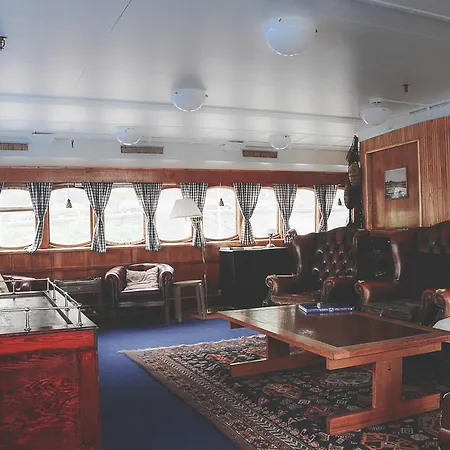 Rygerfjord Hotel&hostel Botel