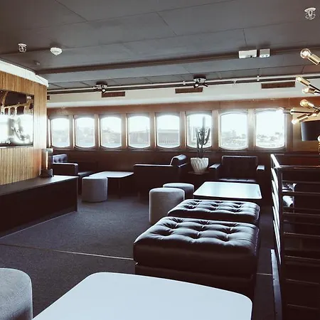 Rygerfjord Hotel&hostel Botel