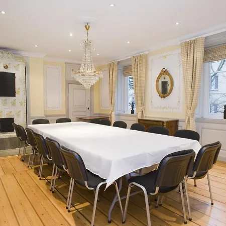 Perseus Apartment
