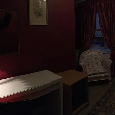 Hotel Gyllene Geten 2*