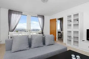 Apartment Forenom Huvudsta *