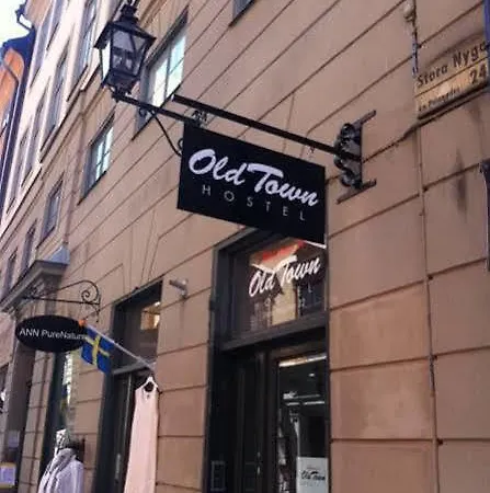 Ramilton Old Town Hostel
