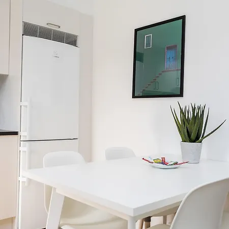 Apartdirect Grondal Apartment