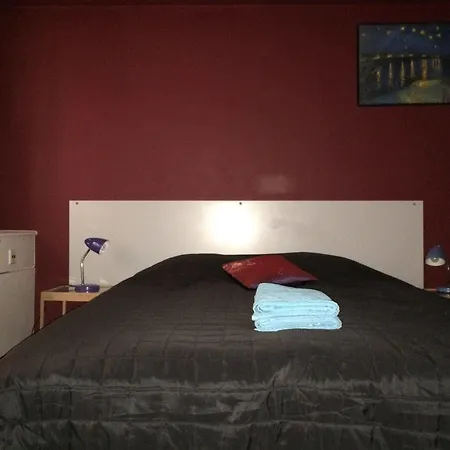 Gyllene Geten Hotel 2*
