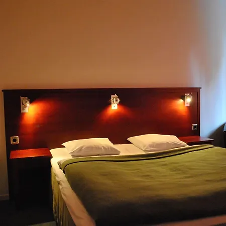 Motel Slagsta & Waerdshus 3*