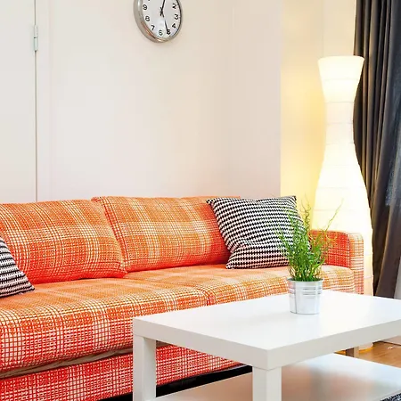 Apartdirect Hammarby Sjoestad Aparthotel 3*