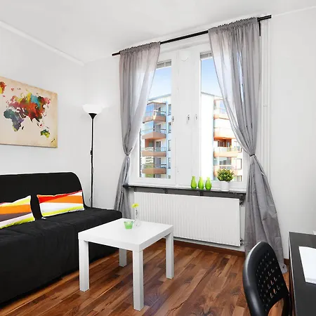 Forenom Huvudsta Apartment *