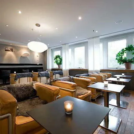 特格乐兰登酒店 4*