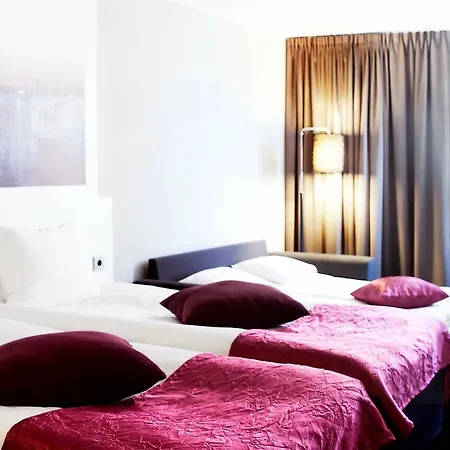 Western Hotel